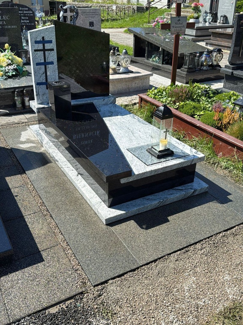 REALIZACJA 2025 CMENTARZ Parafialny Wapiennica